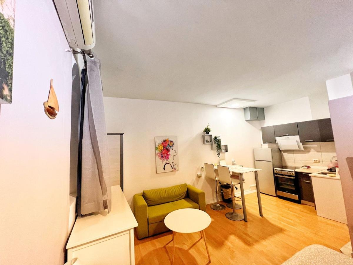 Klarisa Split Center Apartment Exterior photo